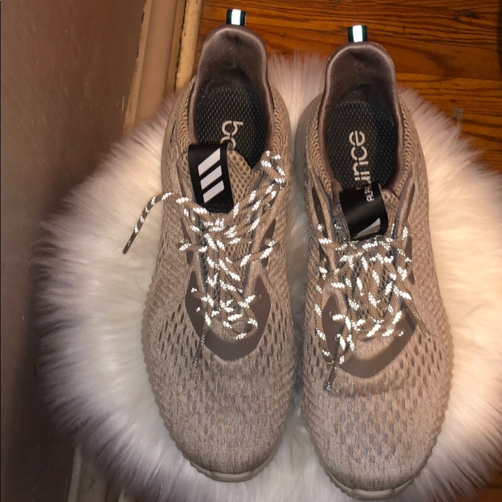 Alpha Bounce Adidas